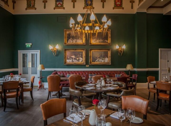 Acanthus at The Randolph Elegant Dining in Oxford